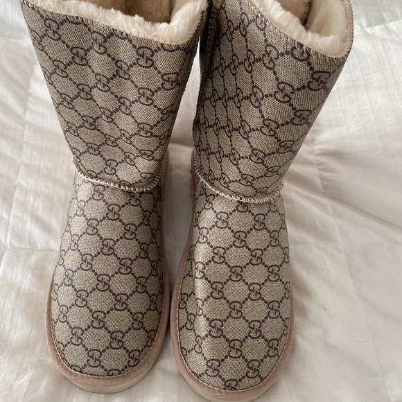 Ugg Bootsrare Gucci Custom Bailey Bows 
